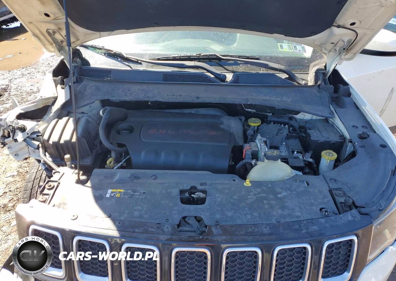 2018 Jeep Compass Latitude VIN:3C4NJCBB8JT267751 - 12