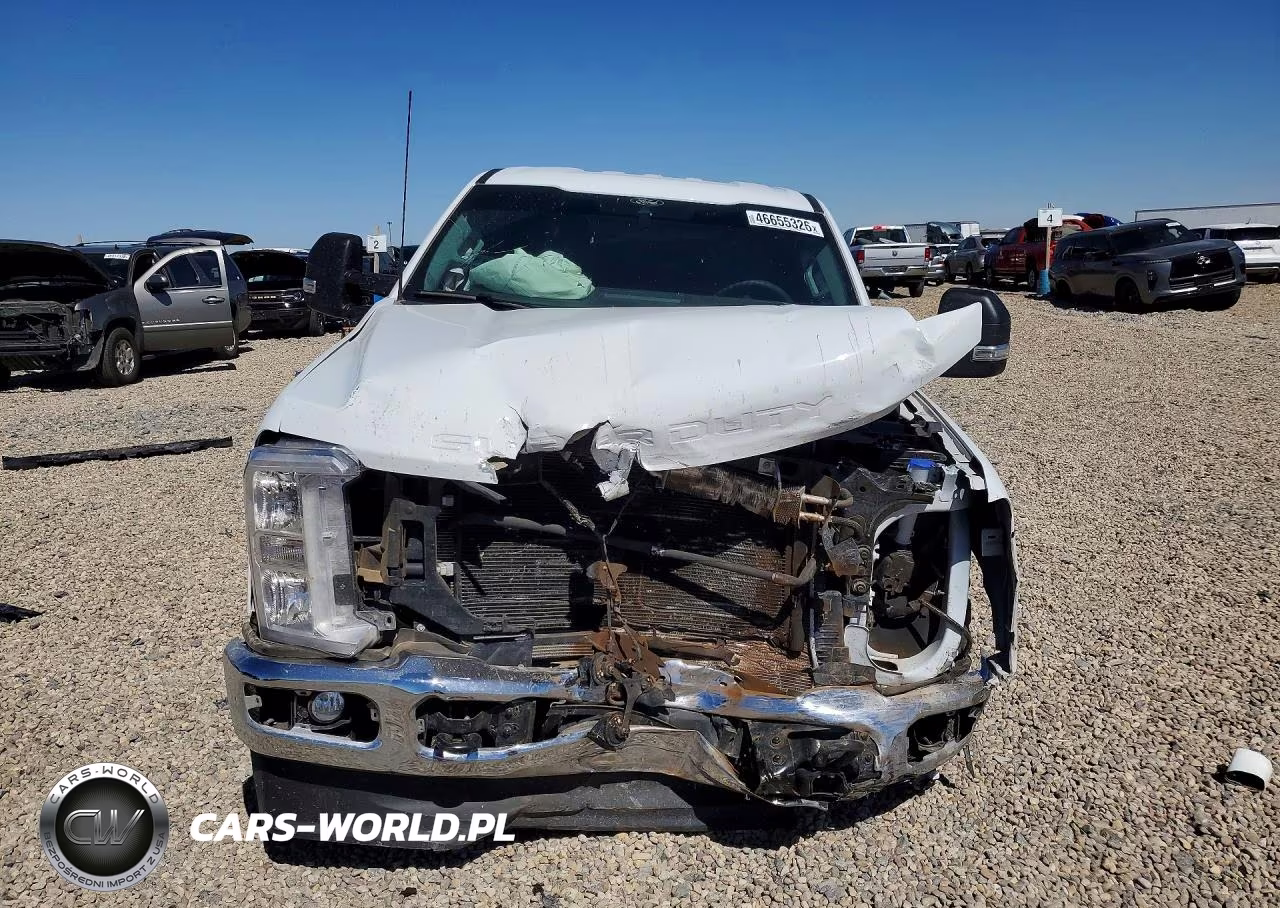 2025 Ford F250 Super Duty Flatbed Truck VIN:1FT7W2BT8SEC49569 - 5