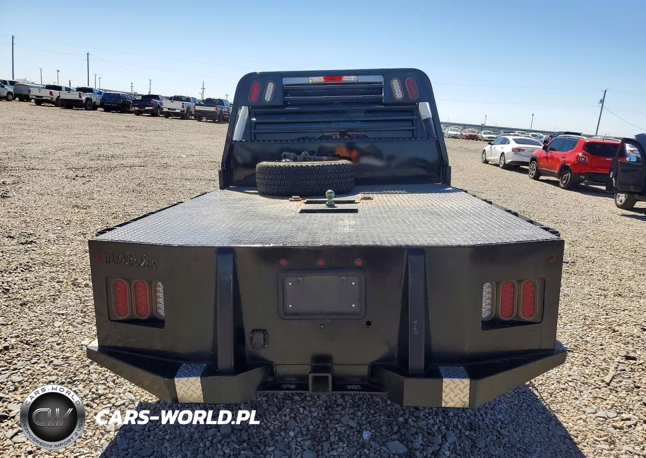 2025 Ford F250 Super Duty Flatbed Truck VIN:1FT7W2BT8SEC49569 - 6