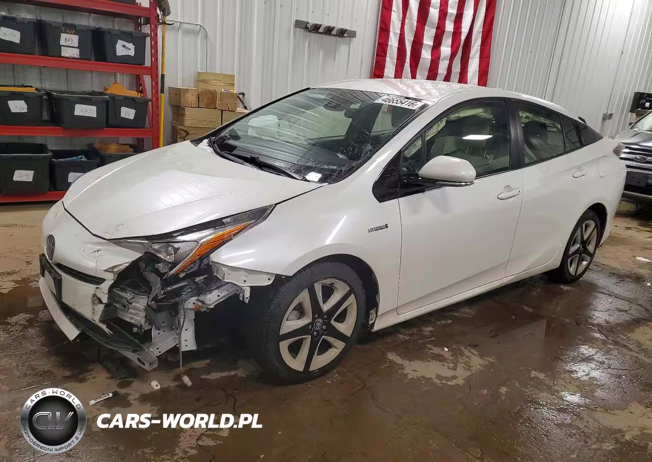 2016 Toyota Prius Three Touring