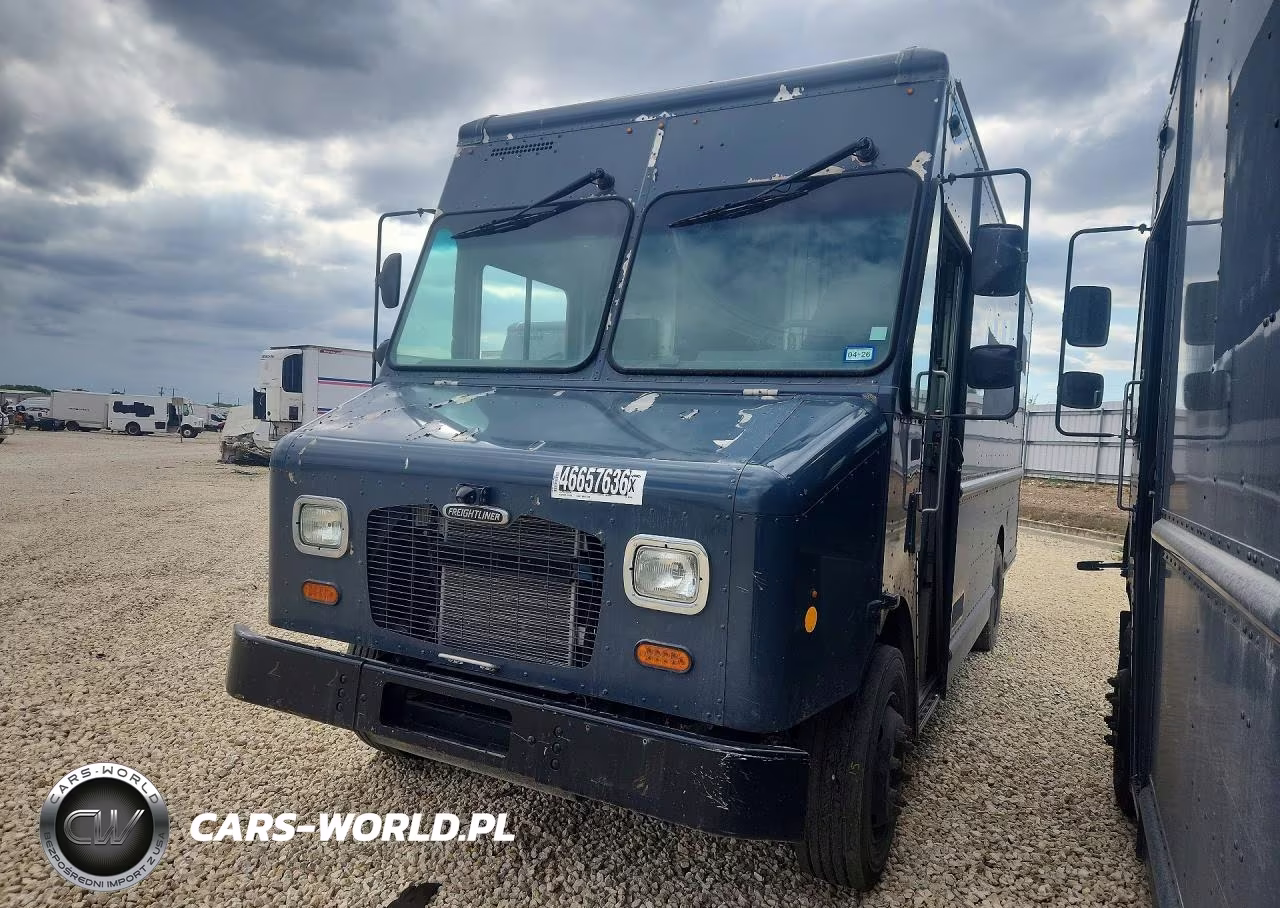 2020 Freightliner Mt45G Chassis Delivery Truck