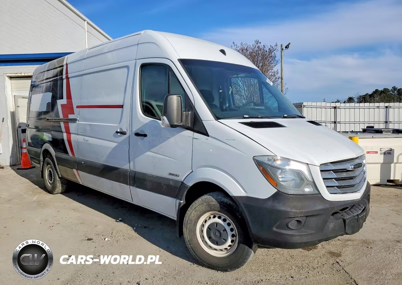 2015 Freightliner Sprinter 2500 Utility - Service Van VIN:WDYPE8DC9FP131239 - 4