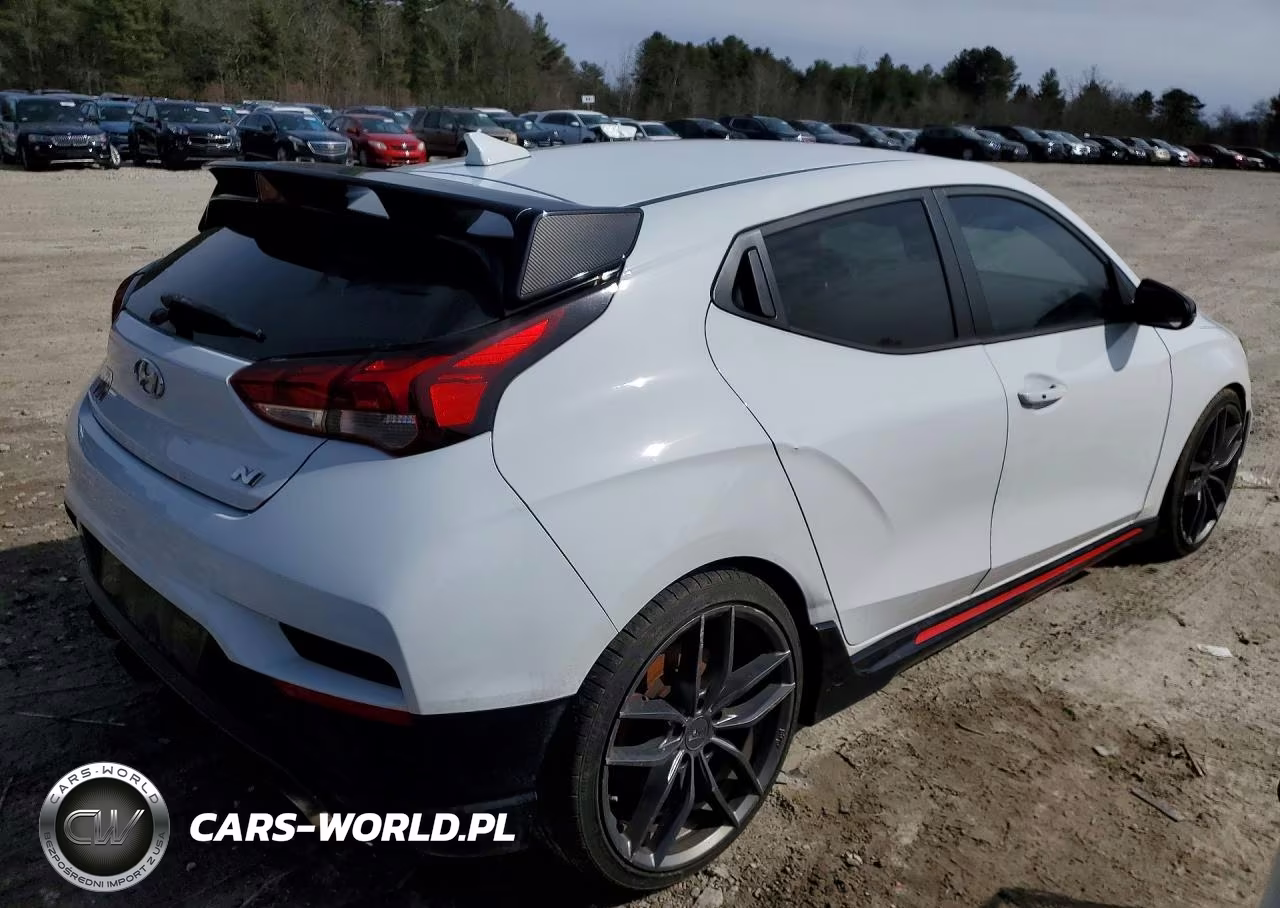 2020 Hyundai Veloster VIN:KMHT36AH6LU004929 - 3