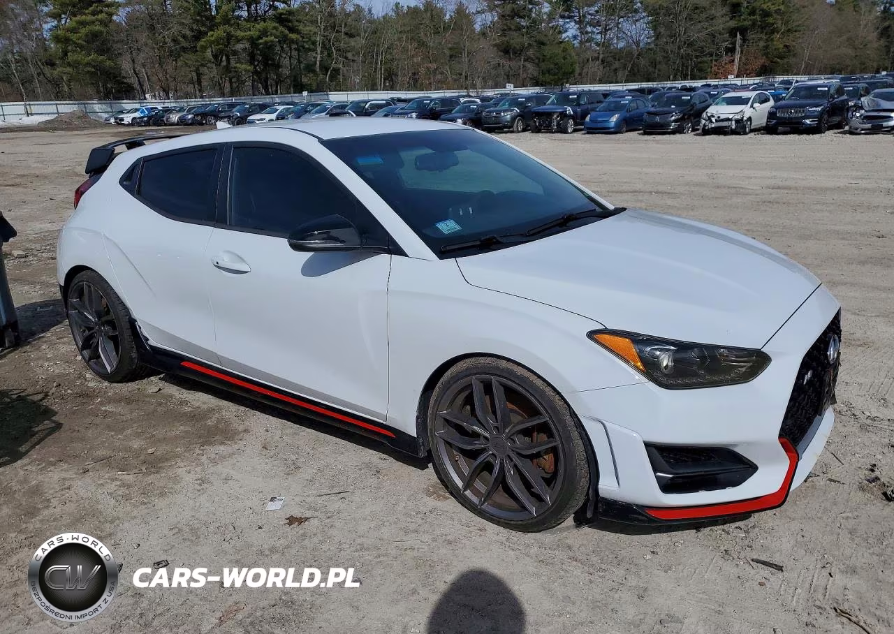 2020 Hyundai Veloster VIN:KMHT36AH6LU004929 - 4