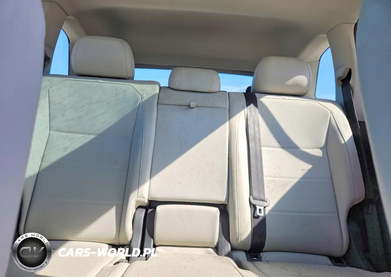 2019 Volkswagen Tiguan Se VIN:3VV2B7AX7KM011523 - 10