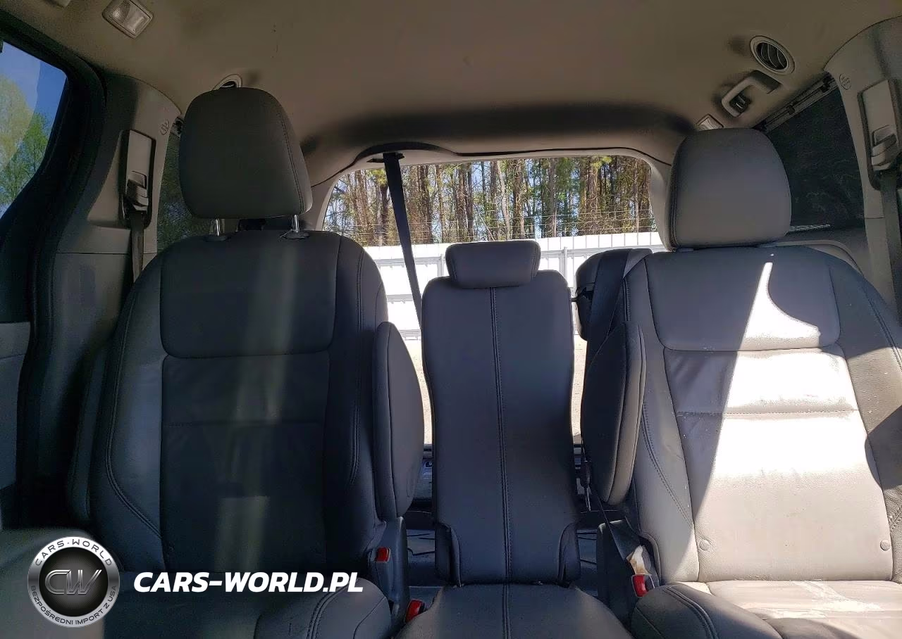 2015 Toyota Sienna Xle 8-Passenger VIN:5TDYK3DC5FS665436 - 10