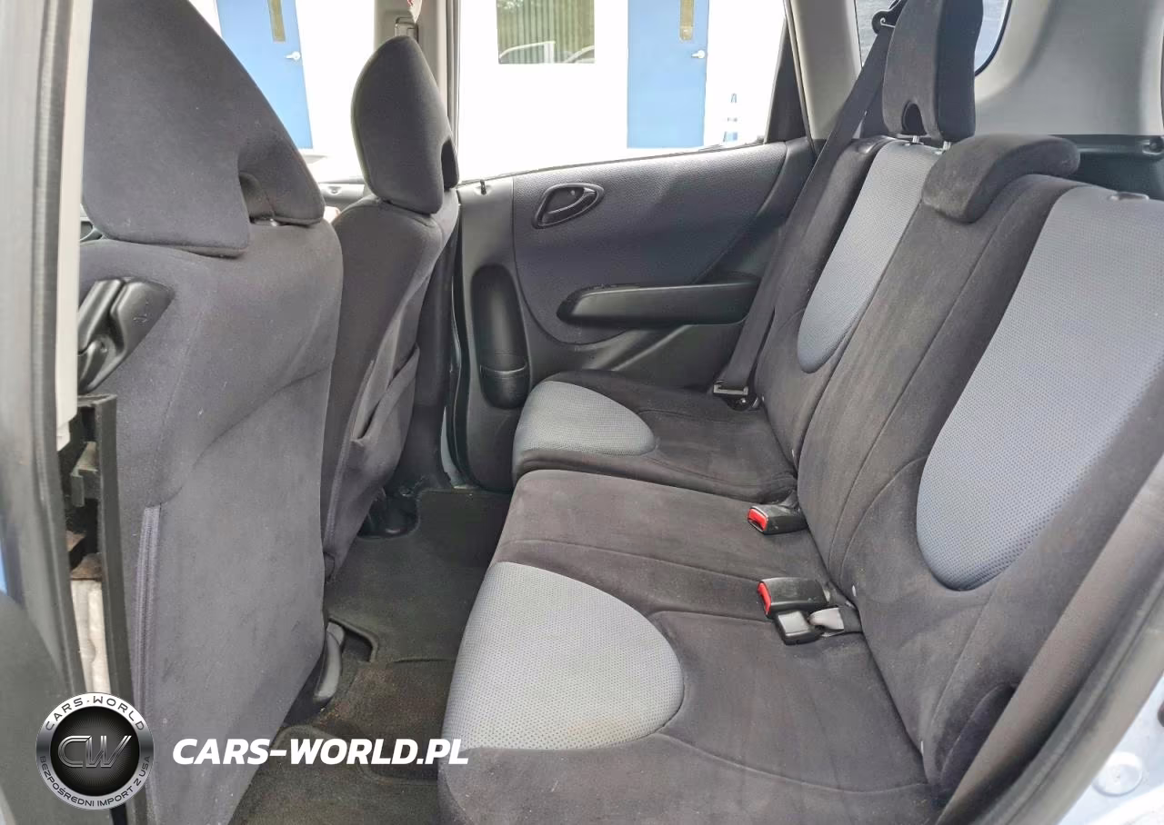 2008 Honda Fit VIN:JHMGD38488S046234 - 10