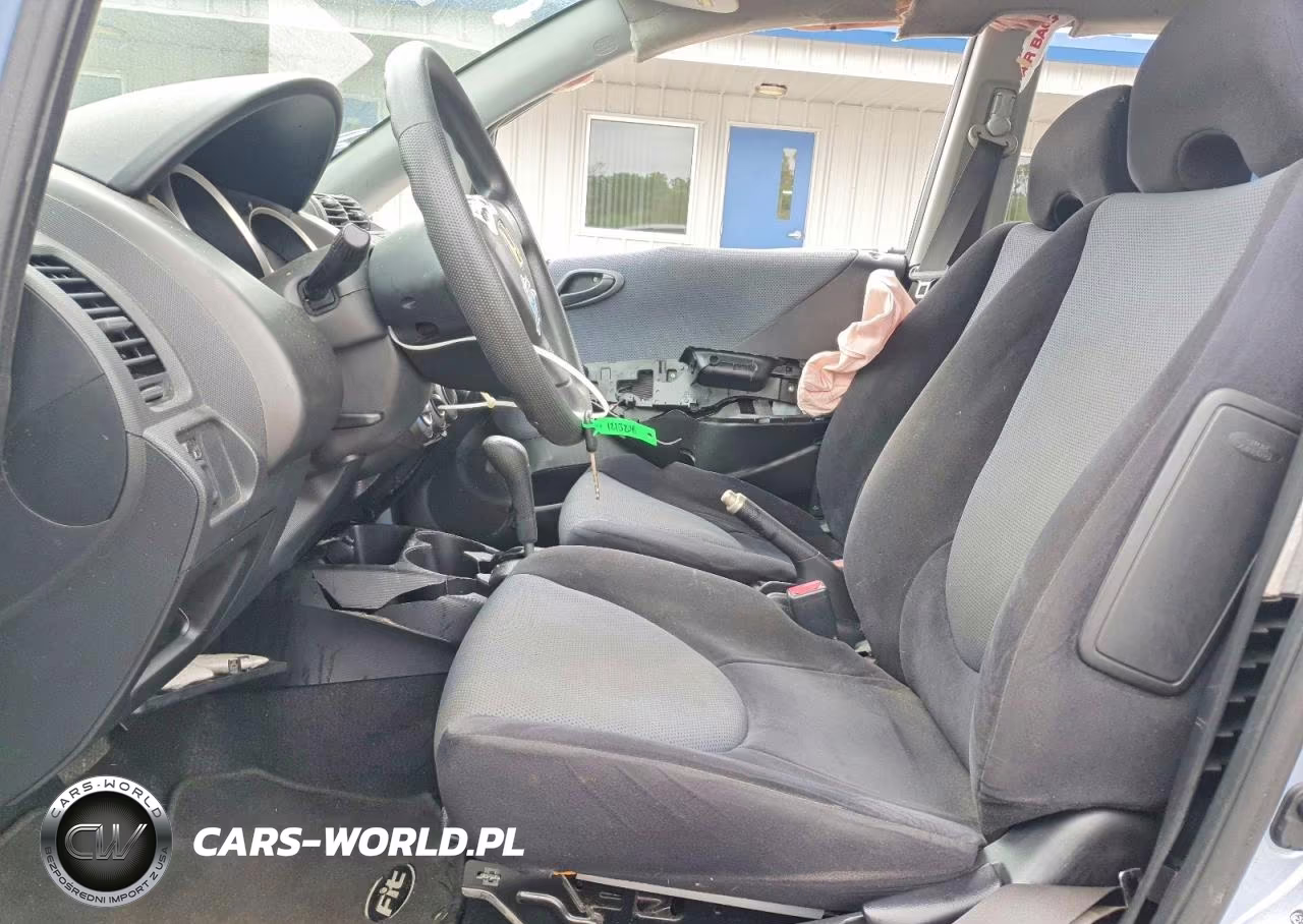 2008 Honda Fit VIN:JHMGD38488S046234 - 7