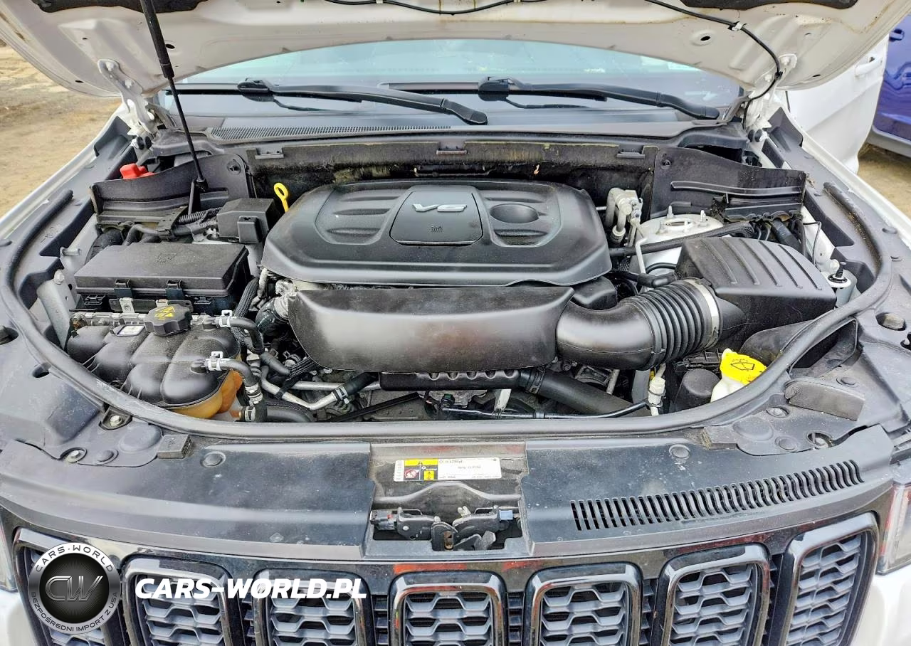2018 Jeep Grand Cherokee Laredo VIN:1C4RJFAG0JC420893 - 12