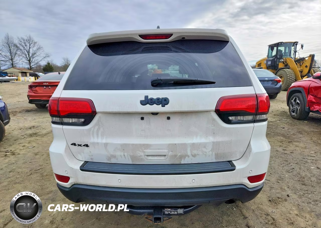2018 Jeep Grand Cherokee Laredo VIN:1C4RJFAG0JC420893 - 6