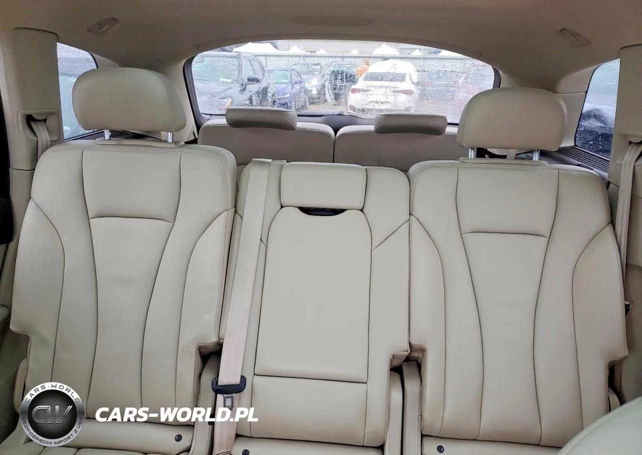 2019 Audi Q7 Premium VIN:WA1AHAF72KD047625 - 10