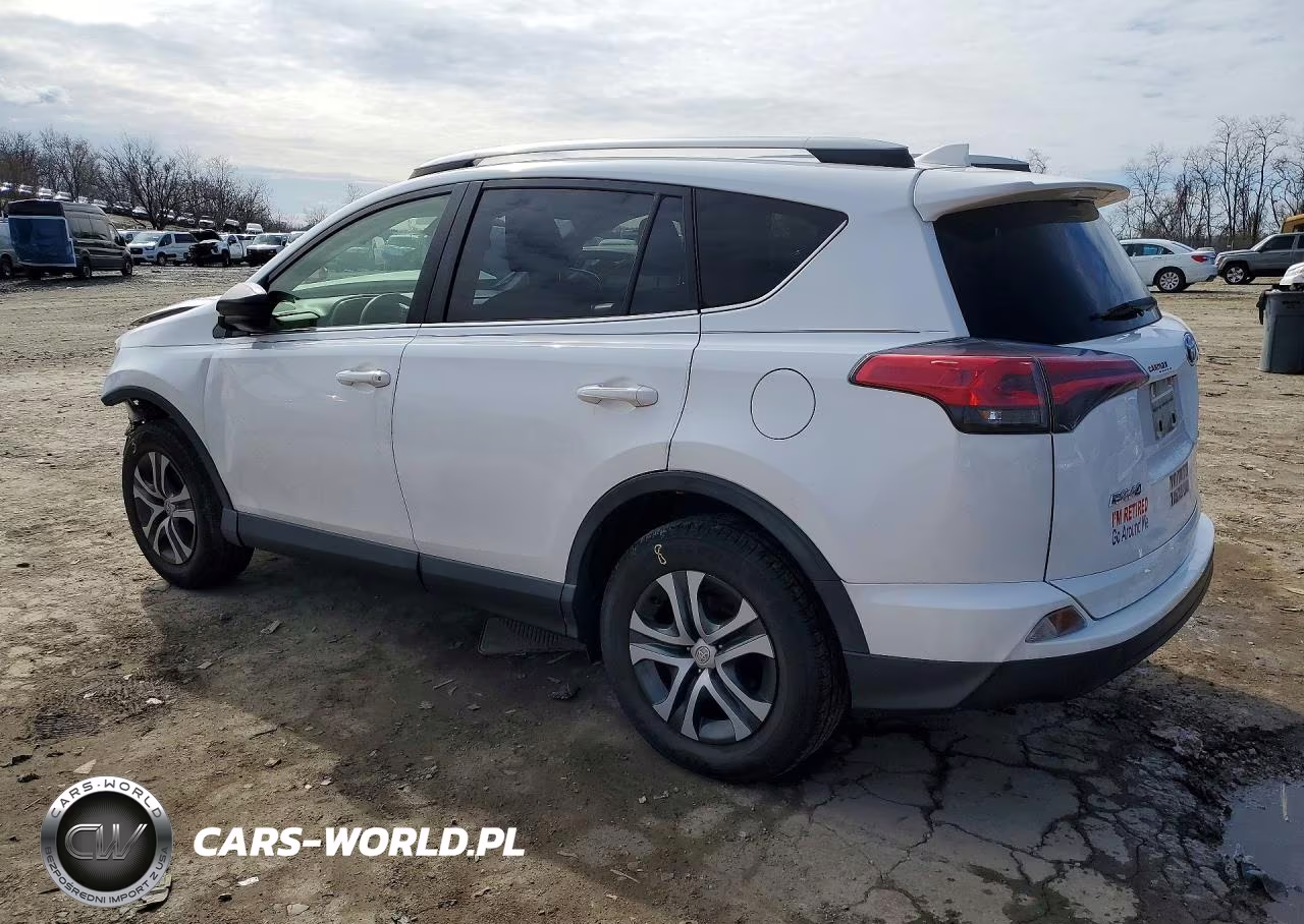 2018 Toyota Rav4 Le VIN:JTMZFREV2JJ207483 - 2