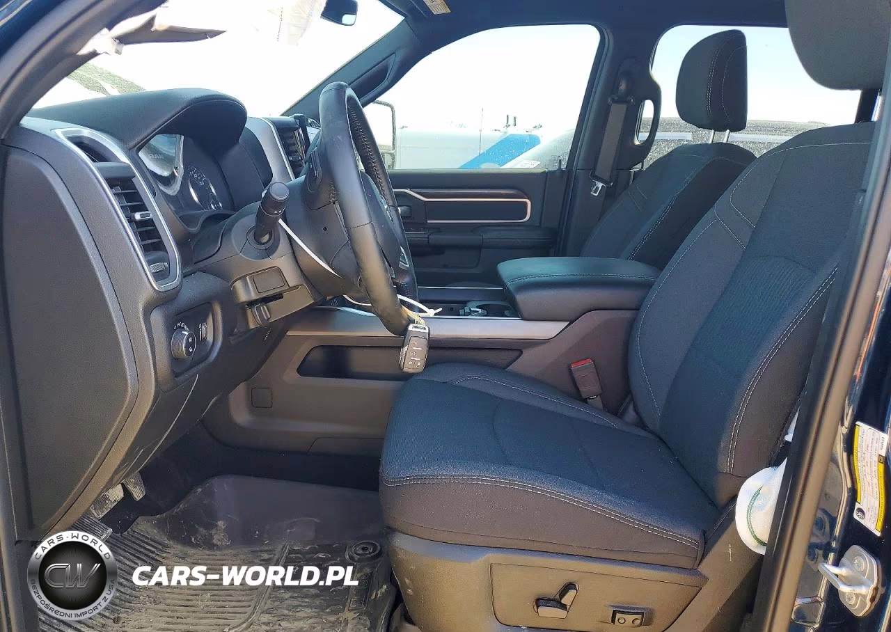 2024 Ram 2500 Big Horn VIN:3C6UR5DL0RG361432 - 7