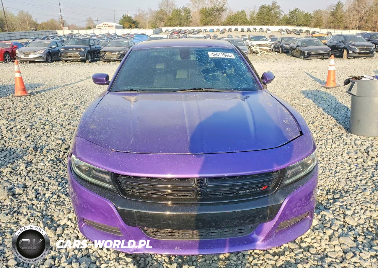 2018 Dodge Charger R VIN:2C3CDXCT4JH297923 - 5