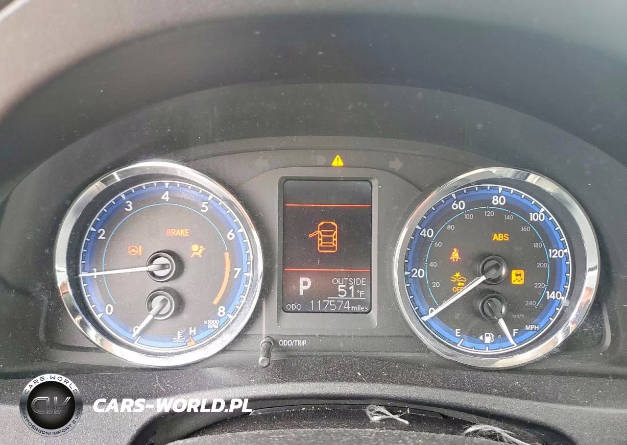 2017 Toyota Corolla Le VIN:2T1BURHE7HC840098 - 9