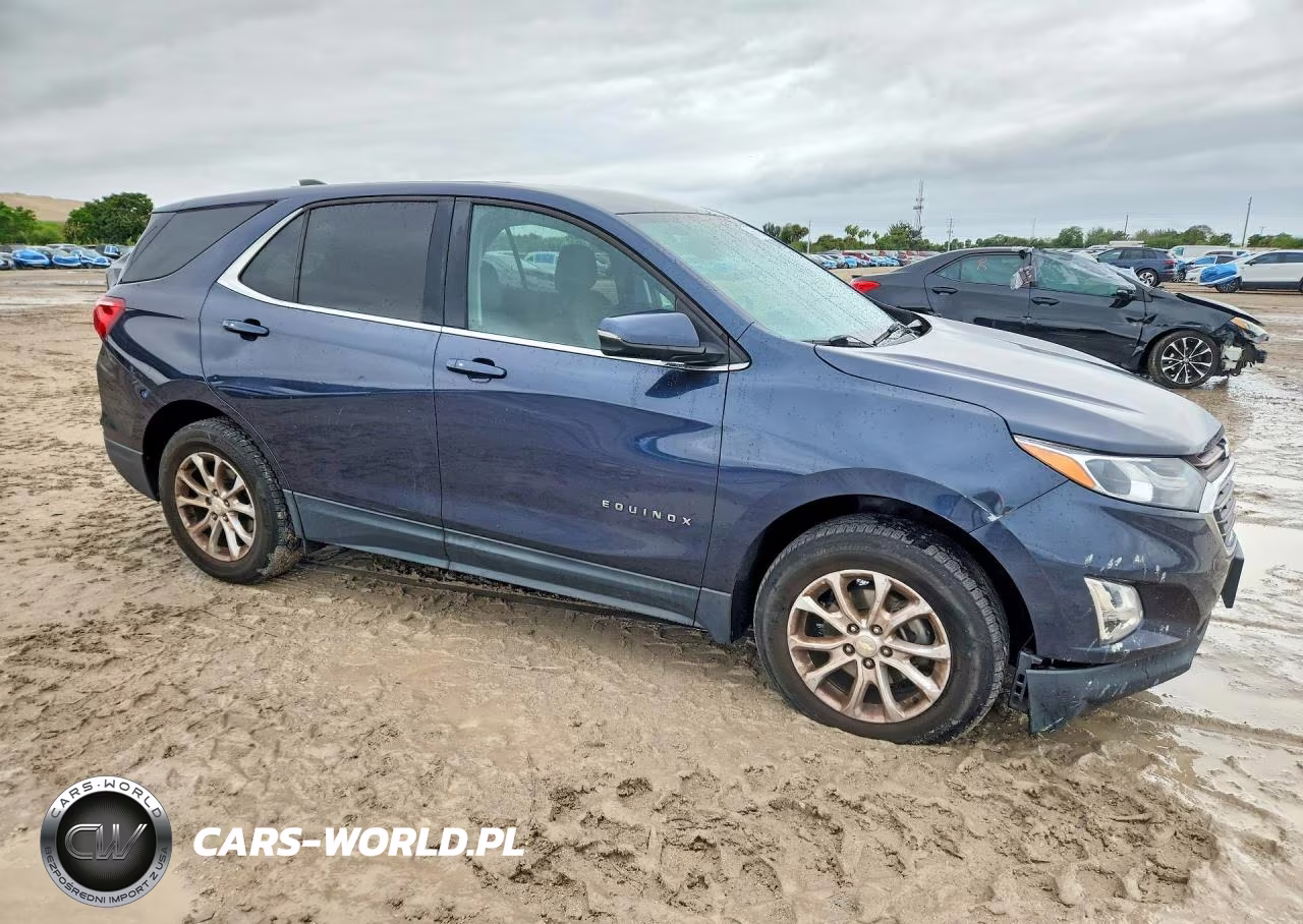 2018 Chevrolet Equinox Lt VIN:3GNAXSEV5JL356617 - 4