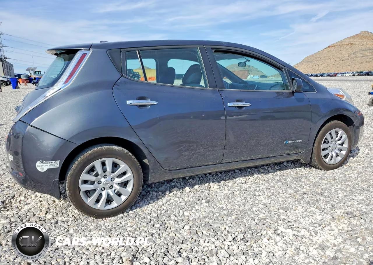 2013 Nissan Leaf S VIN:1N4AZ0CPXDC413329 - 3