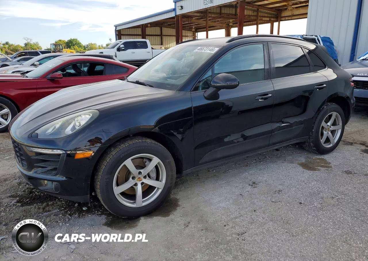 2018 Porsche Macan VIN:WP1AA2A51JLB15809 - 1