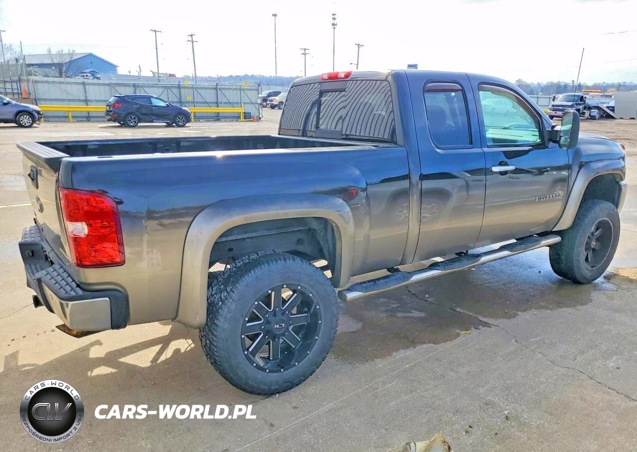 2011 Chevrolet Silverado K1500 Lt VIN:1GCRKSE34BZ326804 - 3