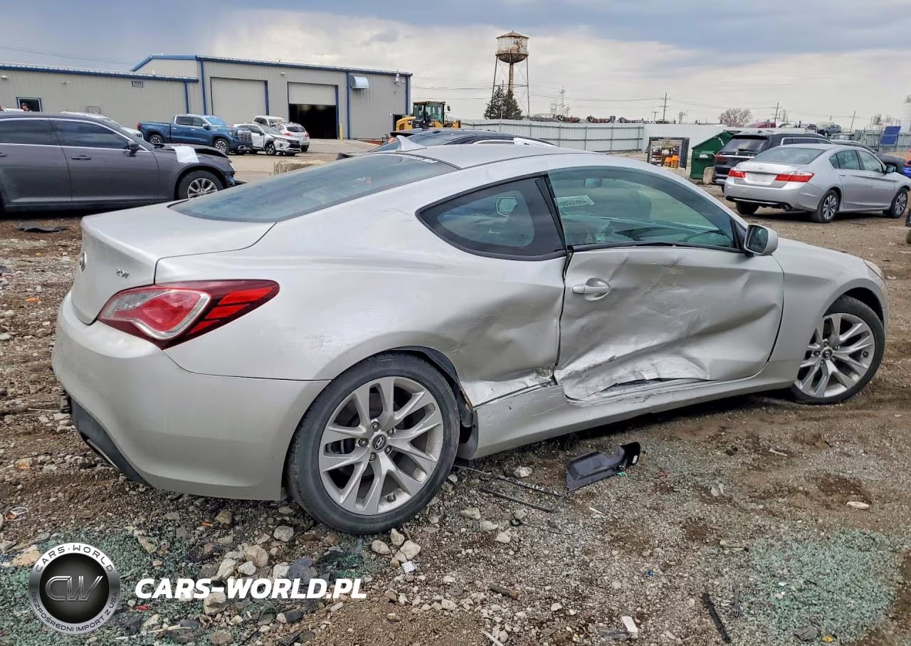 2013 Hyundai Genesis Coupe 2.0T VIN:KMHHT6KD7DU098628 - 3