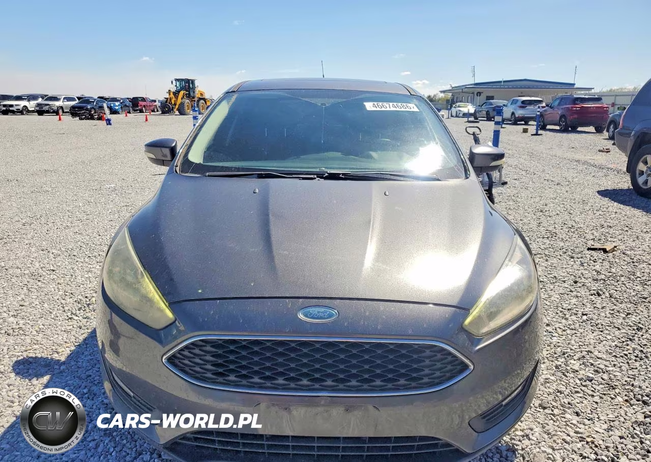 2016 Ford Focus Se VIN:1FADP3K21GL398444 - 5