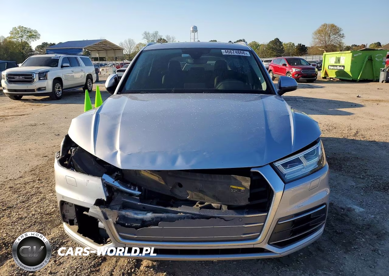 2018 Audi Q5 Premium Plus VIN:WA1BNAFY1J2071558 - 5