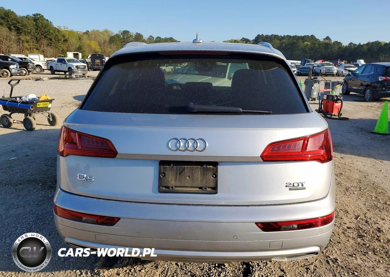 2018 Audi Q5 Premium Plus VIN:WA1BNAFY1J2071558 - 6