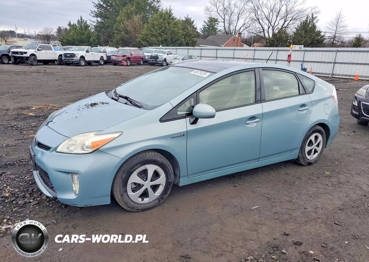 2014 Toyota Prius Four – zdjęcie 1 z 12