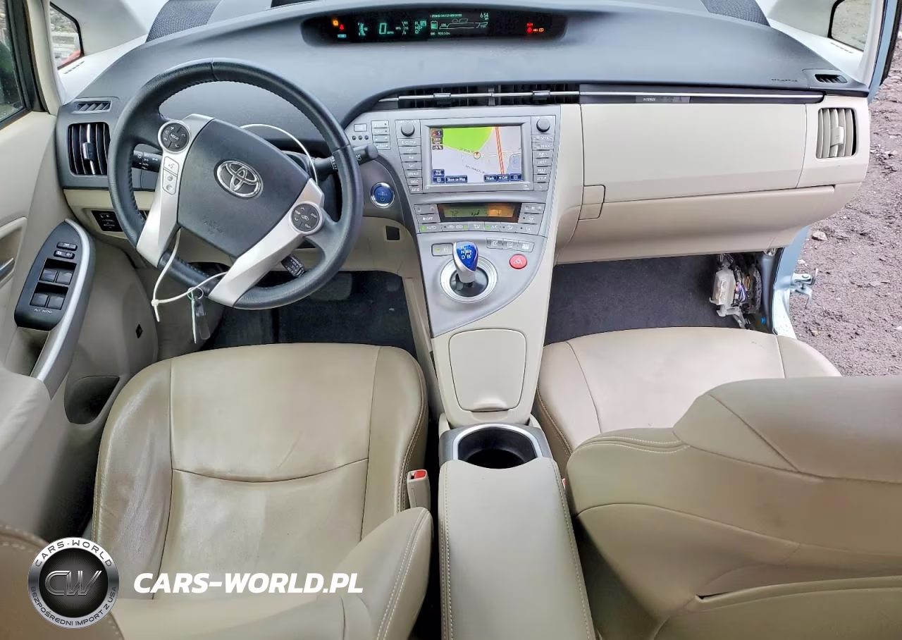 2014 Toyota Prius Four VIN:JTDKN3DU2E1735119 - 8