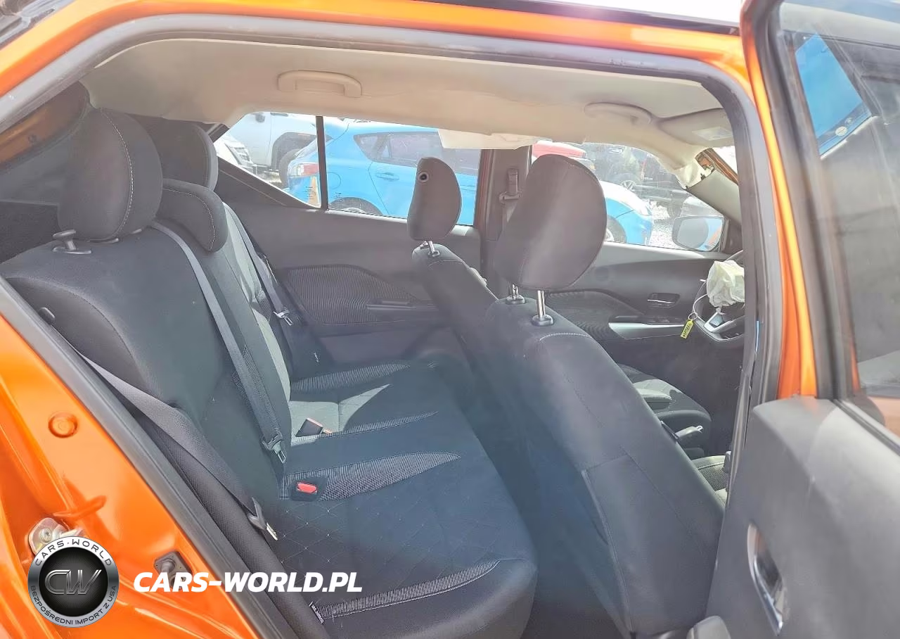 2020 Nissan Kicks Sv VIN:3N1CP5CV6LL509484 - 10