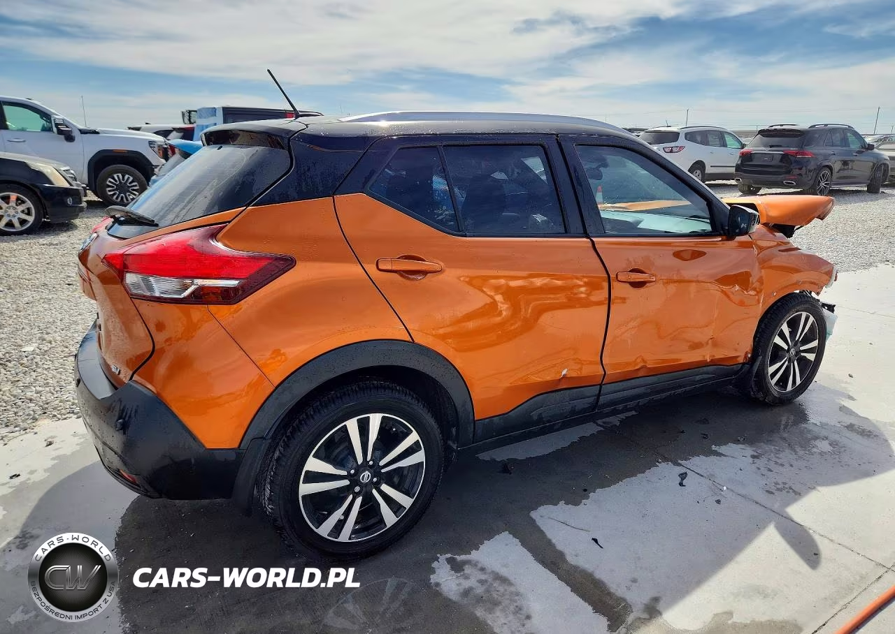 2020 Nissan Kicks Sv VIN:3N1CP5CV6LL509484 - 3
