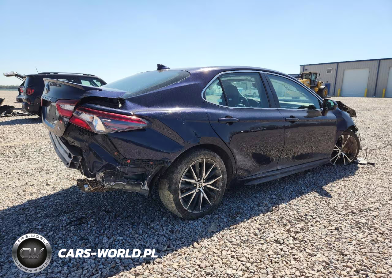 2021 Toyota Camry Se VIN:4T1G11AK6MU526709 - 3