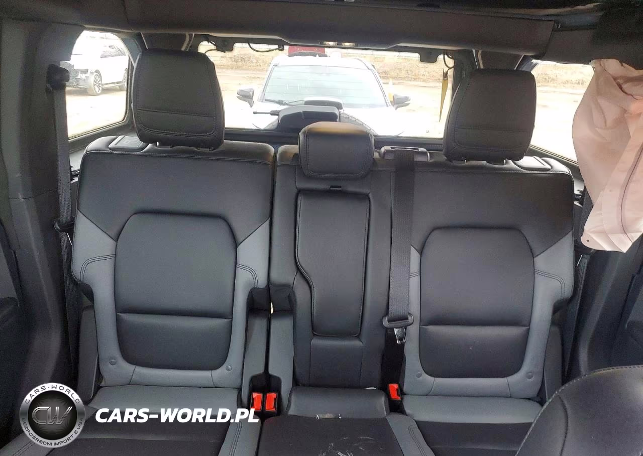 2024 Ford Bronco Big Bend VIN:1FMDE7BH3RLA80626 - 10