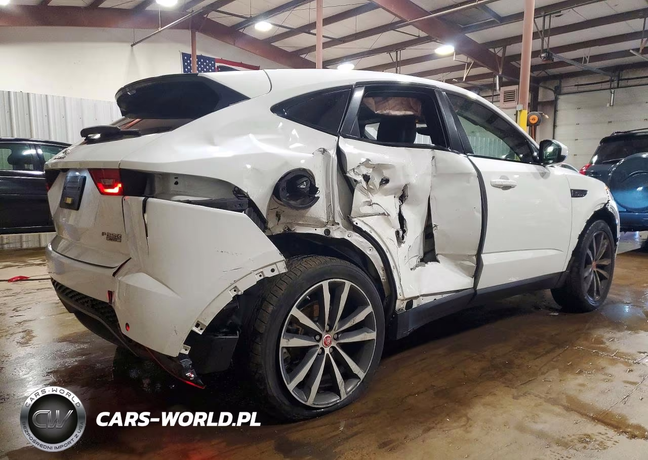 2018 Jaguar E-Pace Se VIN:SADFP2FXXJ1Z32194 - 3