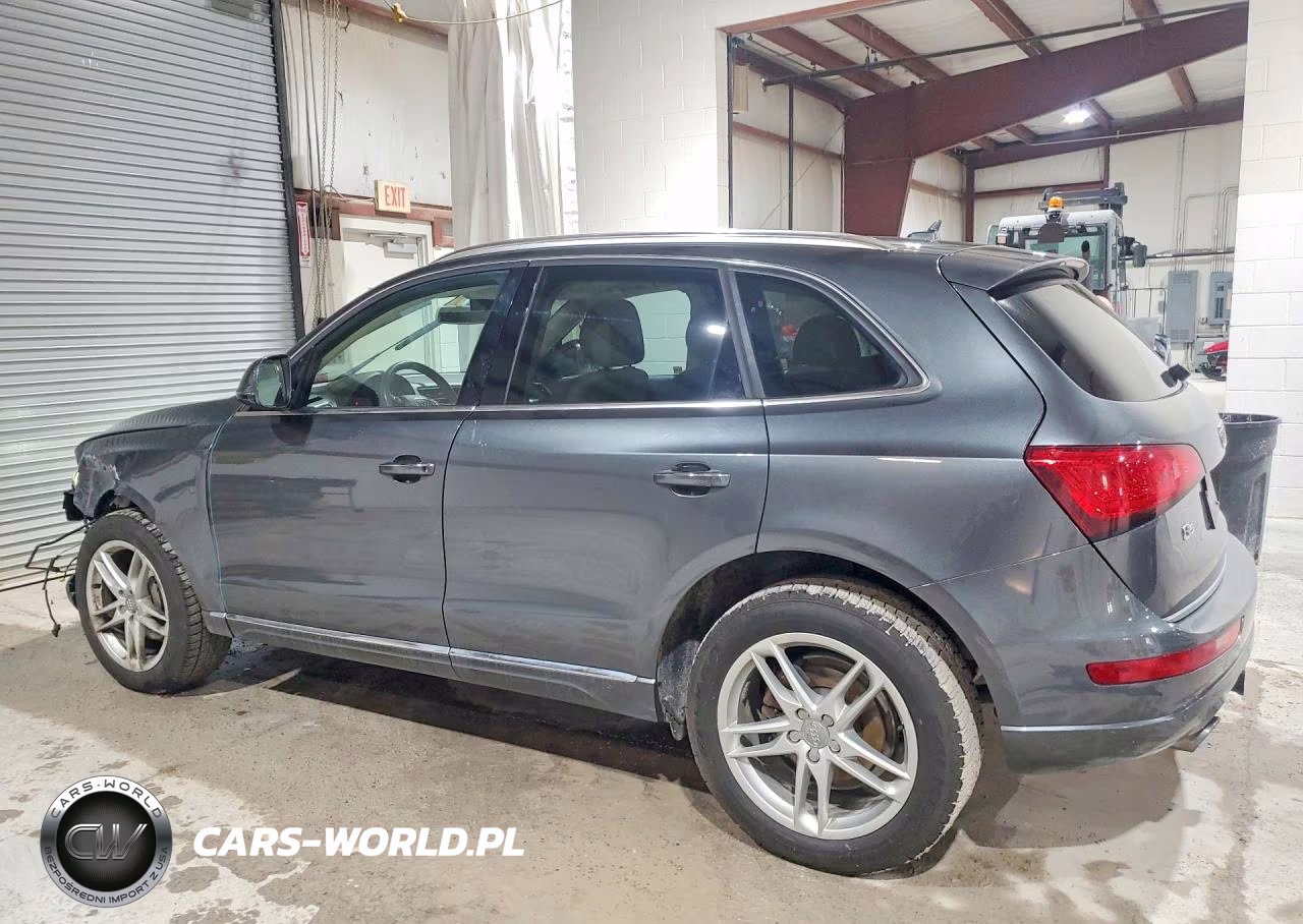 2017 Audi Q5 Premium VIN:WA1C2AFP4HA069470 - 2