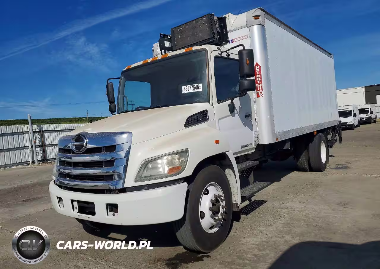 2013 Hino 258-268 Refrigerated Box Truck