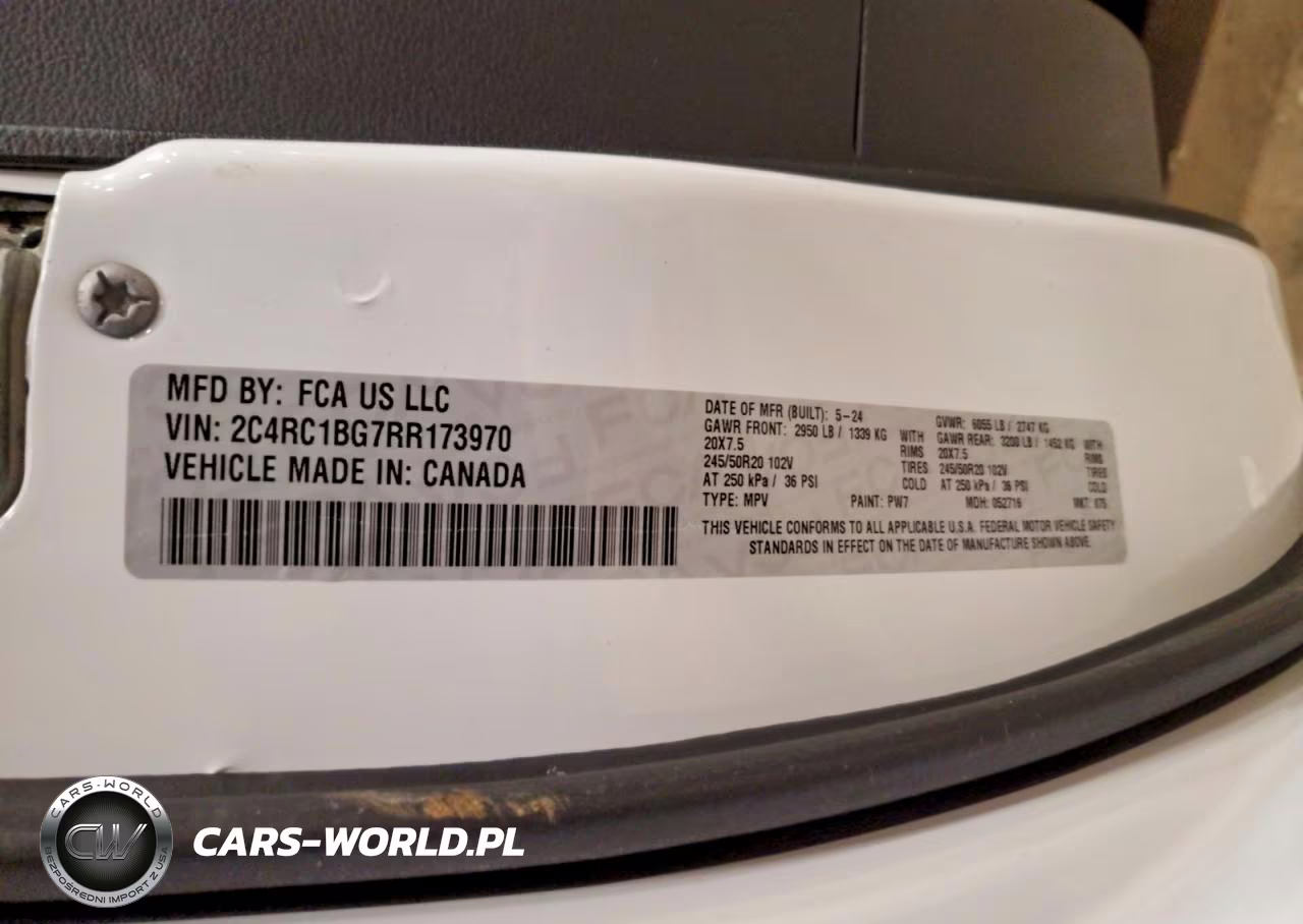 2024 Chrysler Pacifica Touring L VIN:2C4RC1BG7RR173970 - 13