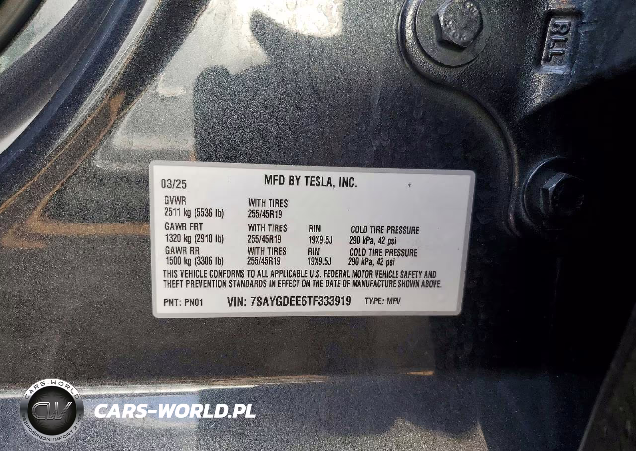 2026 Tesla Model Y VIN:7SAYGDEE6TF333919 - 13