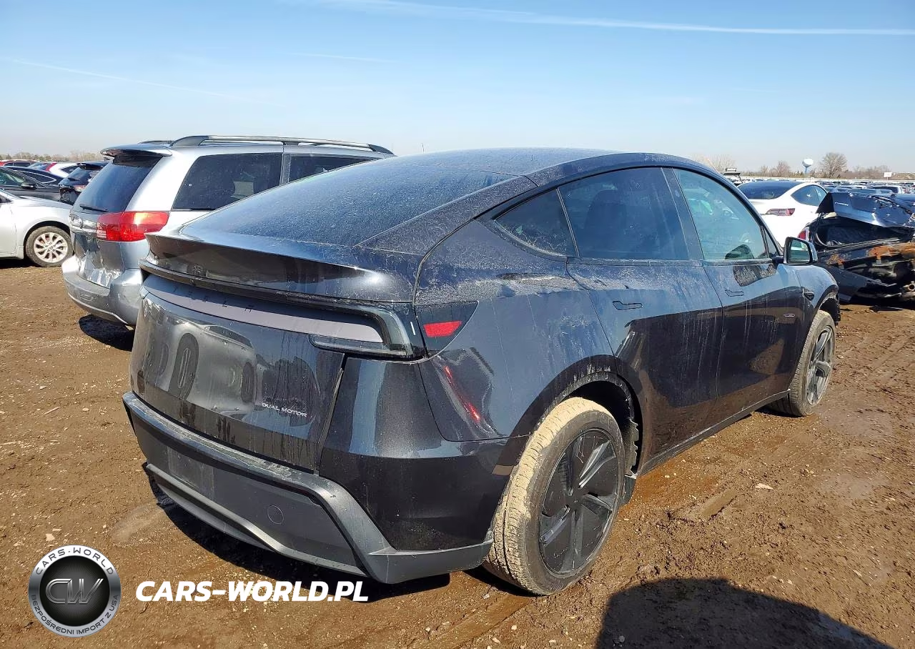 2026 Tesla Model Y VIN:7SAYGDEE6TF333919 - 3