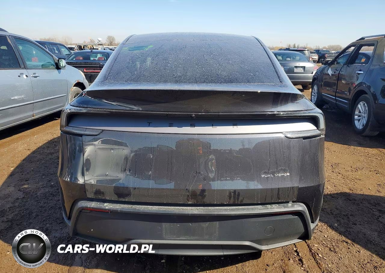 2026 Tesla Model Y VIN:7SAYGDEE6TF333919 - 6