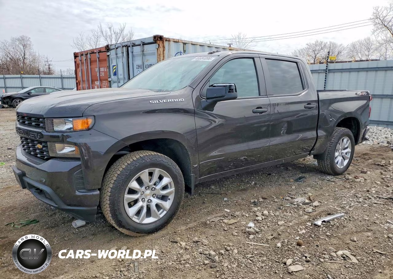 2021 Chevrolet Silverado K1500 Custom