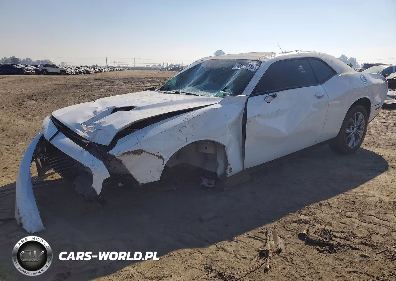 2021 Dodge Challenger Sxt