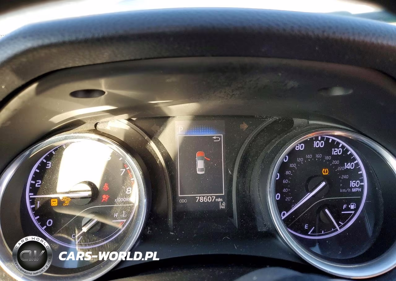 2019 Toyota Camry Le VIN:4T1B11HK6KU191464 - 9