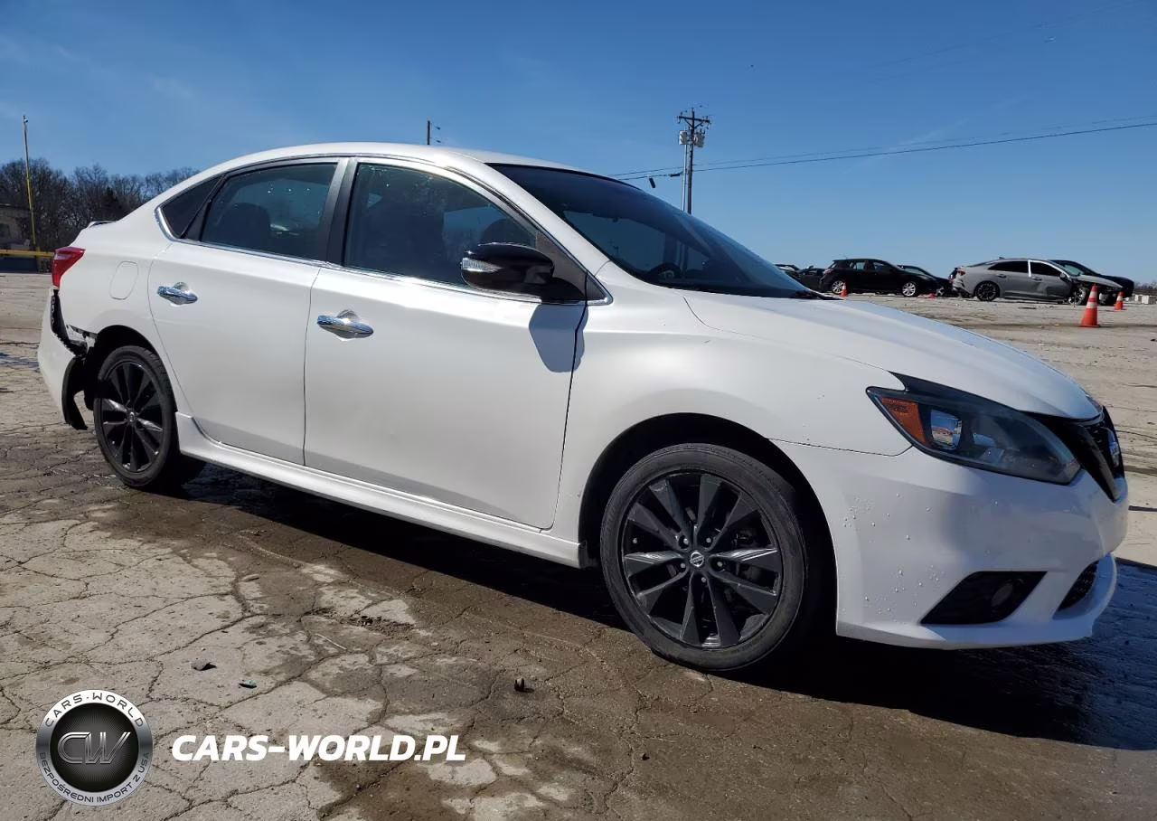 2018 Nissan Sentra Sr VIN:3N1AB7AP7JY264975 - 4