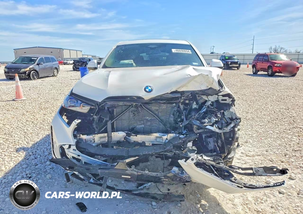 2026 BMW X6 xDrive40I VIN:5UX33EX08T9297010 - 5