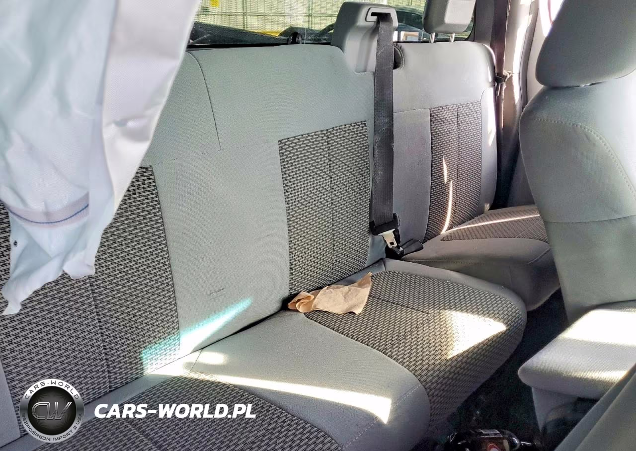 2015 Ford F250 Super Duty VIN:1FT7X2B60FEB37474 - 10