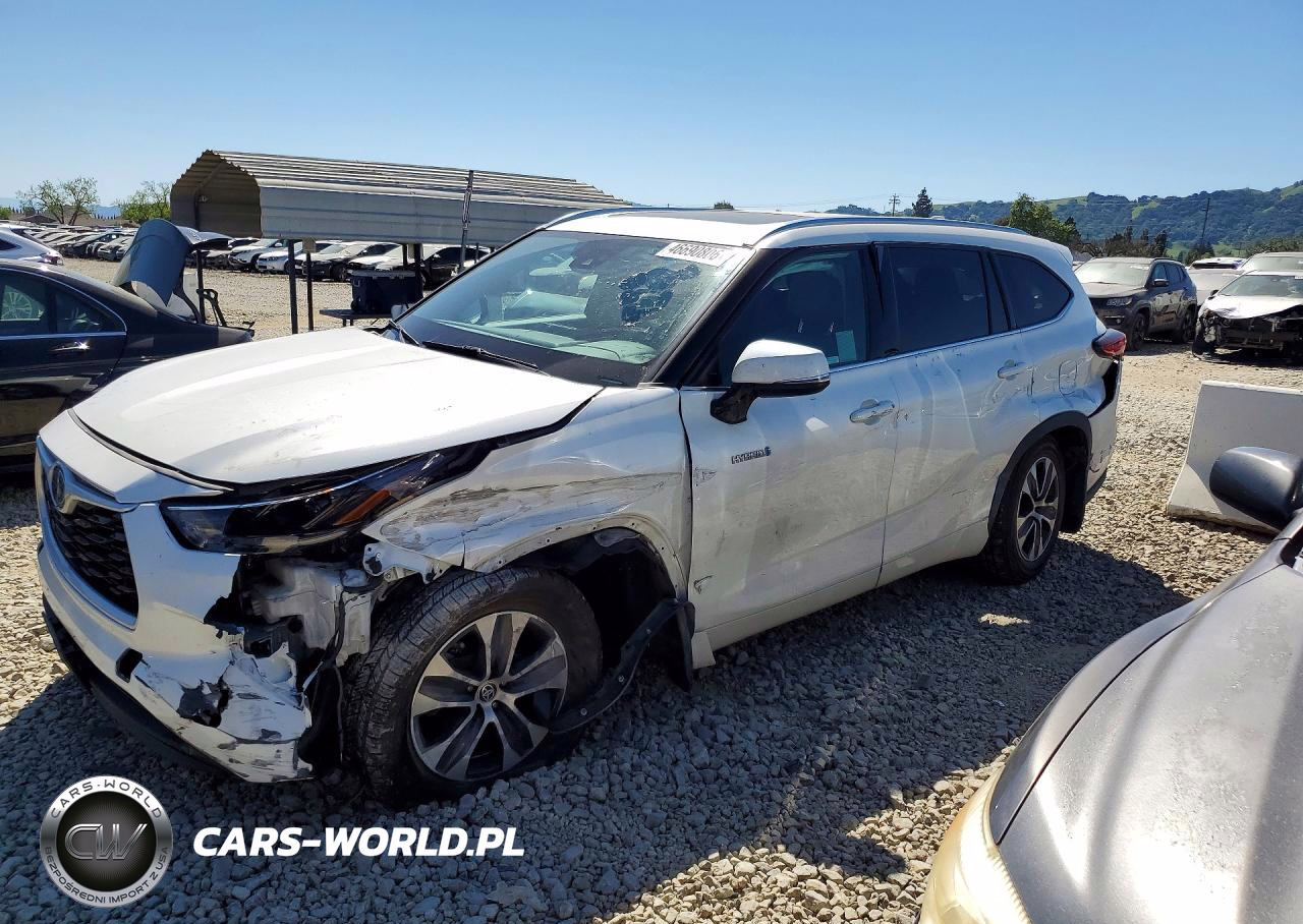 2021 Toyota Highlander Hybrid Xle