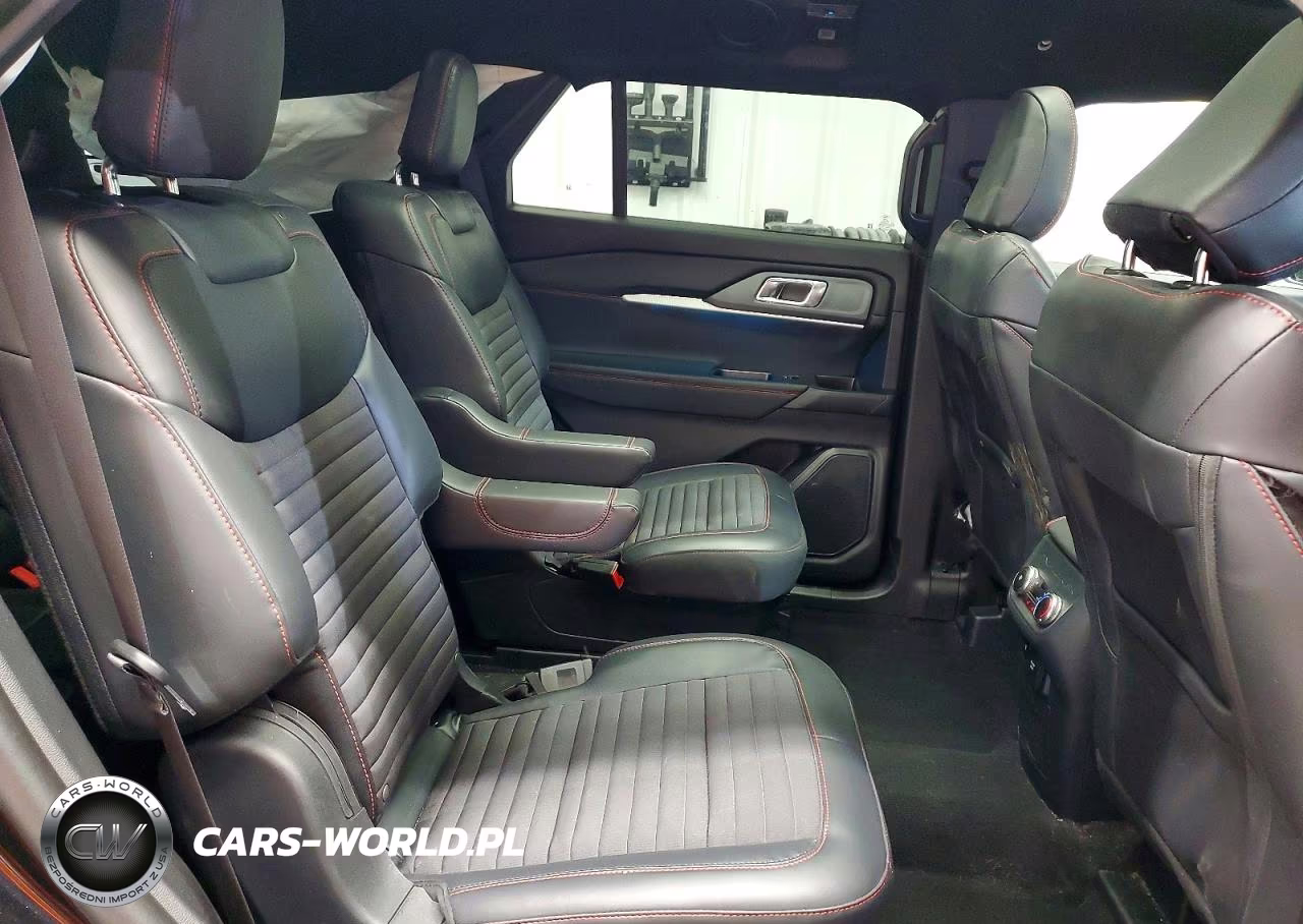 2025 Ford Explorer St-Line VIN:1FMUK8KH1SGD06921 - 11
