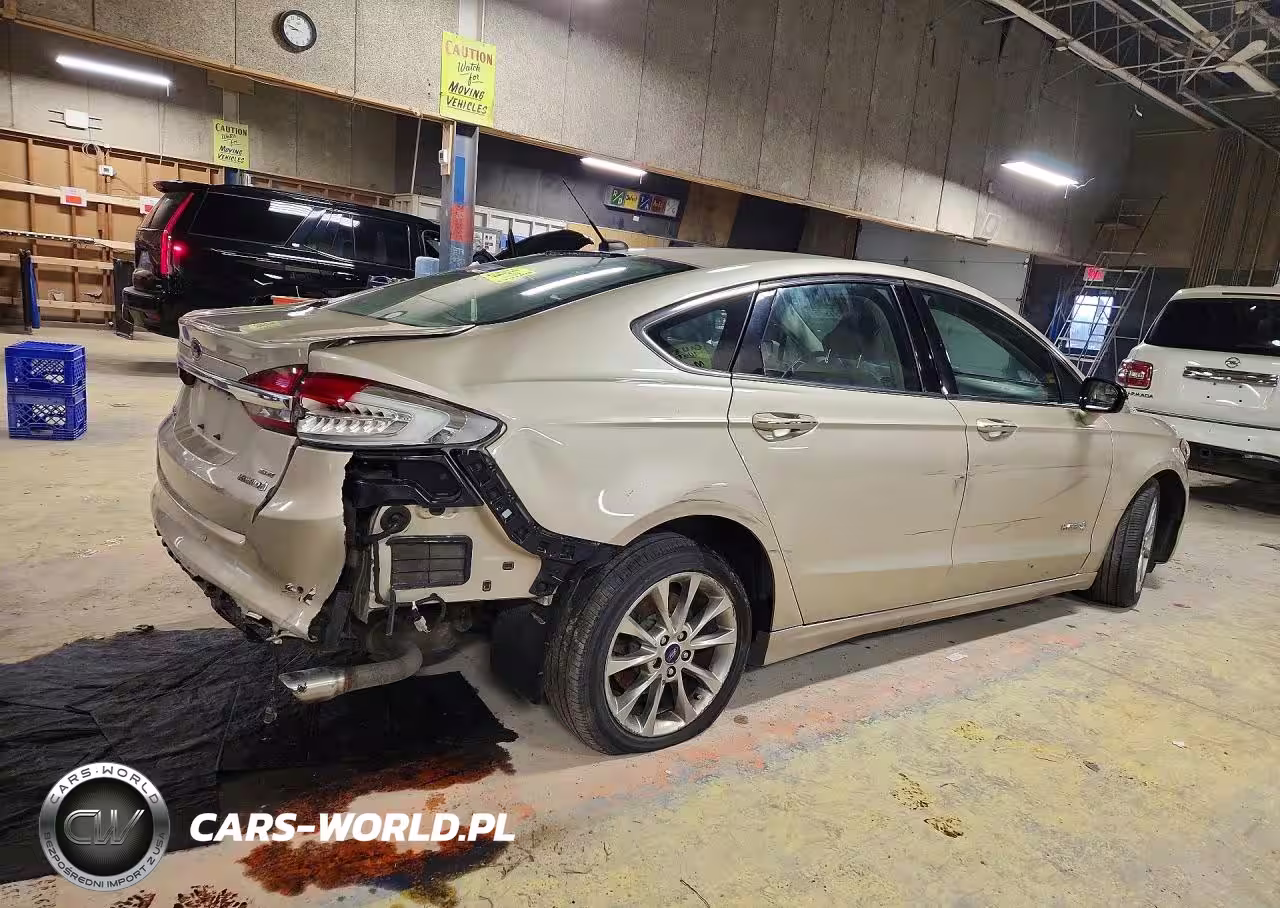 2017 Ford Fusion Se Hybrid VIN:3FA6P0LUXHR171912 - 3