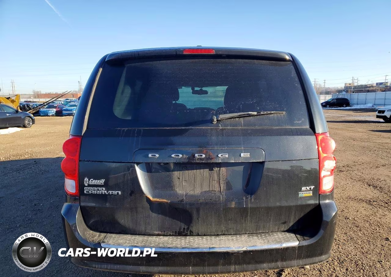 2018 Dodge Grand Caravan Sxt VIN:2C4RDGCGXJR250446 - 6